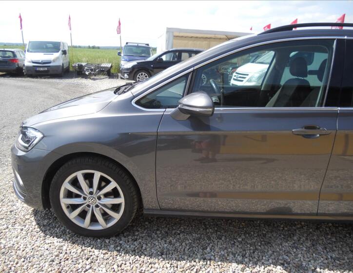 Volkswagen Golf Sportsvan 10