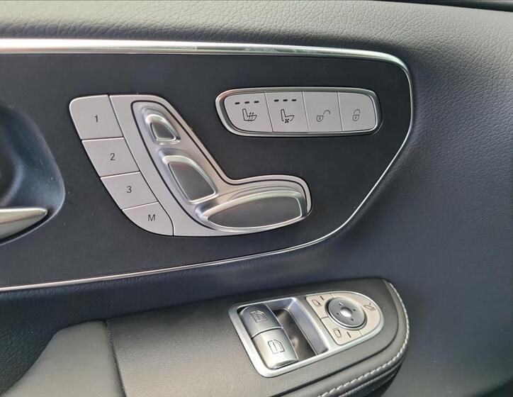 Mercedes-Benz Třídy V 19