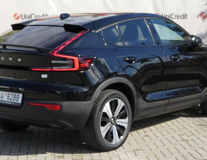 Volvo C40 3