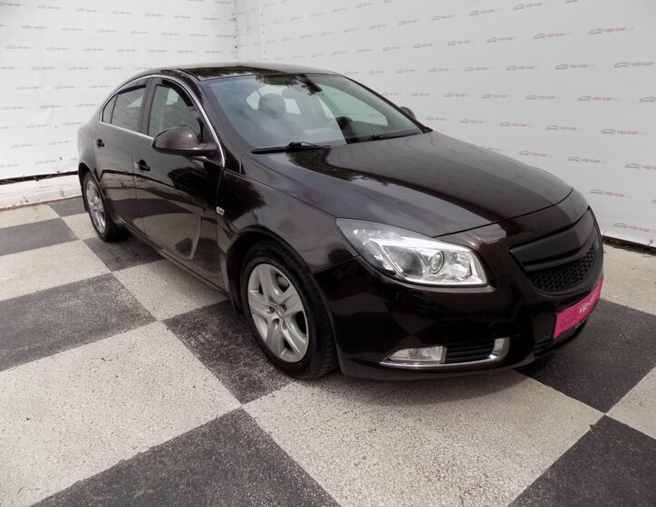 Opel Insignia 4