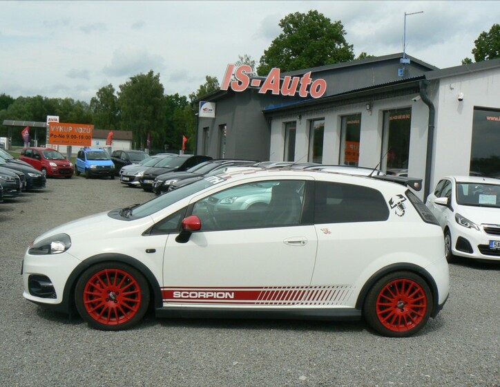 Fiat Grande Punto 8
