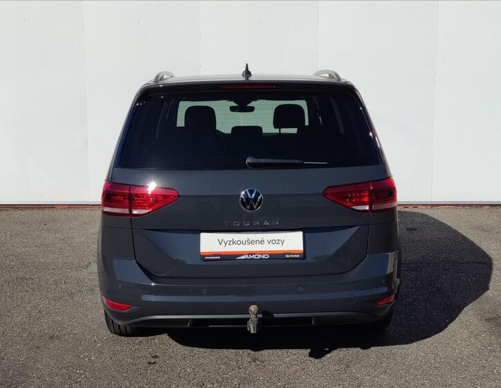 Volkswagen Touran 27