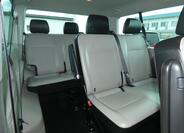 Volkswagen Caravelle 11