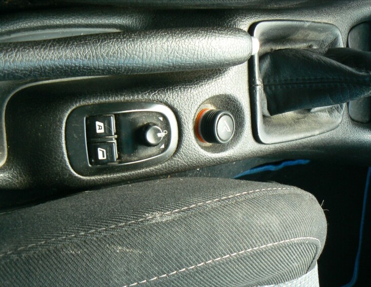 Peugeot 206 17