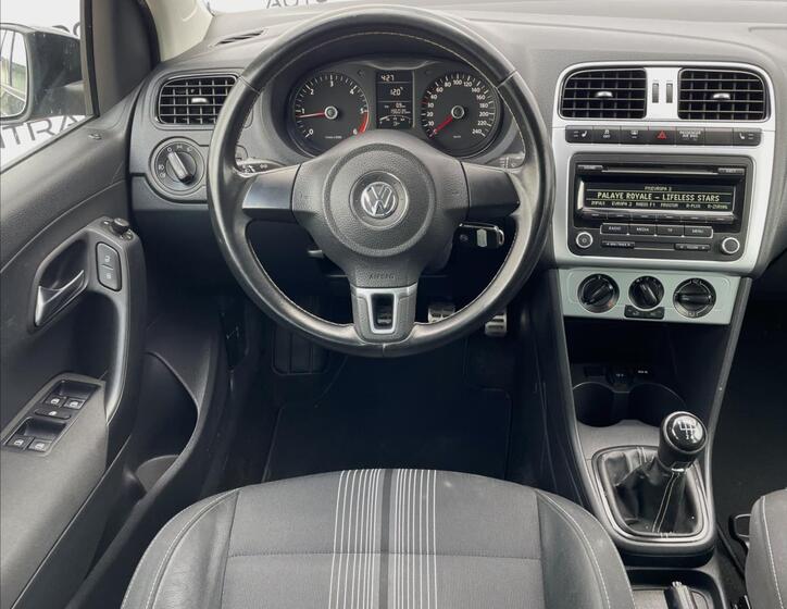 Volkswagen Polo 12