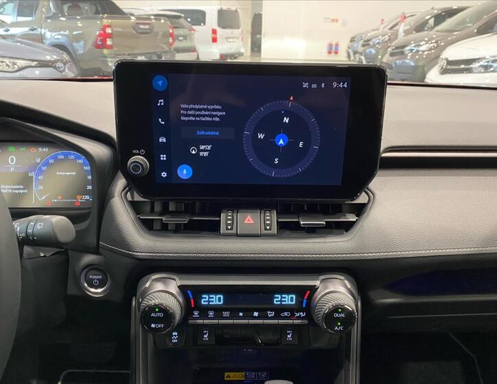 Toyota RAV4 12