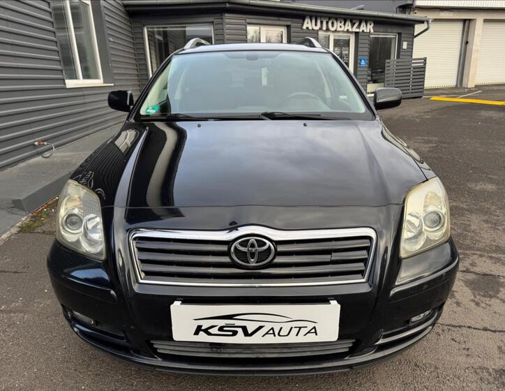 Toyota Avensis 5