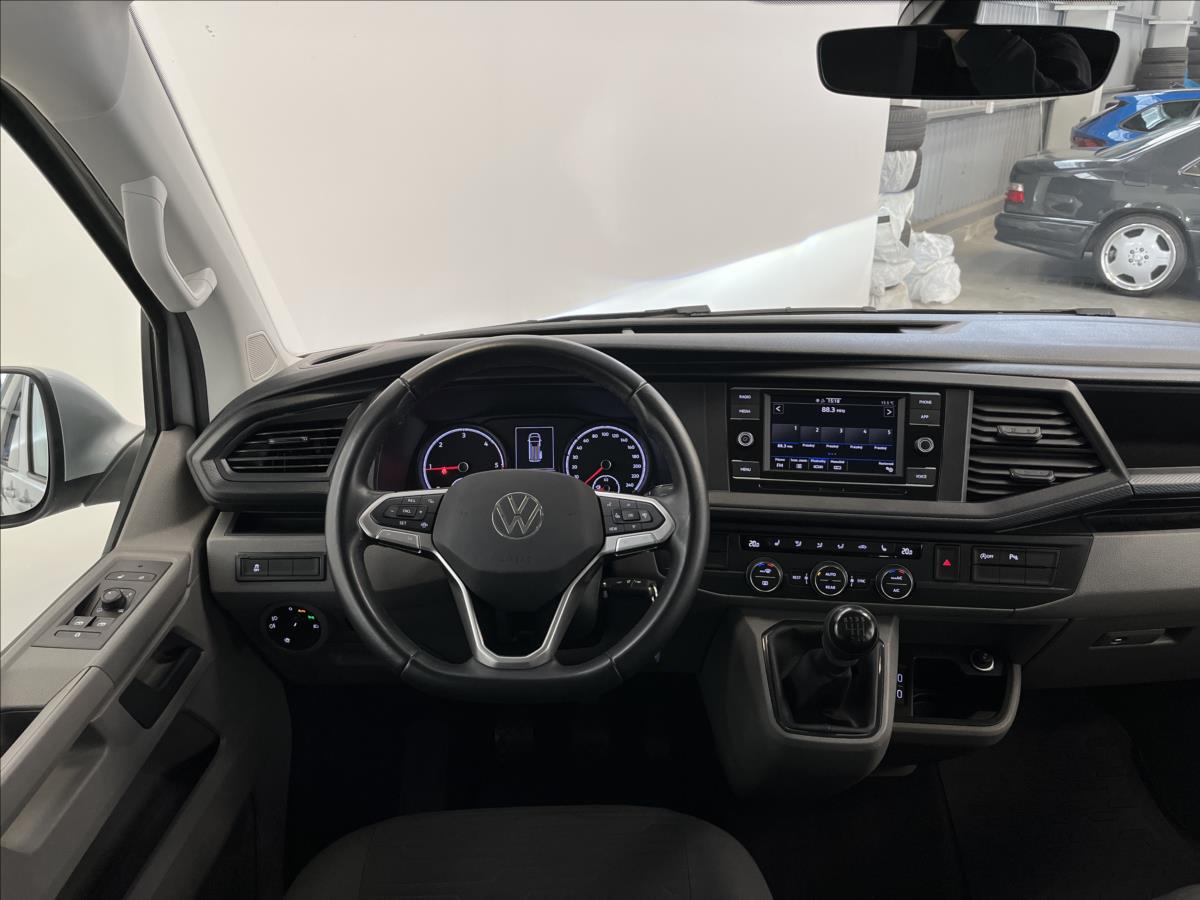 Volkswagen Caravelle