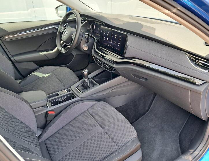 Škoda Octavia 23