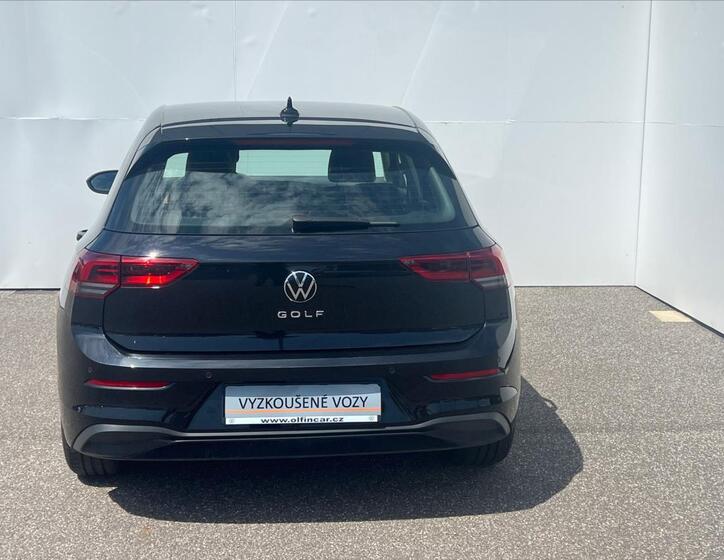 Volkswagen Golf 8