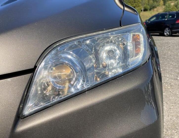 Toyota RAV4 7