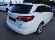 Opel Astra 10