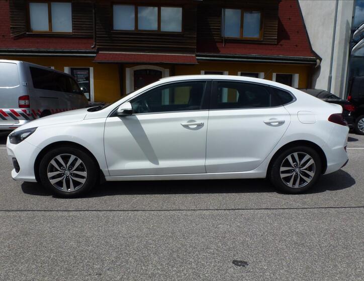 Hyundai i30 12