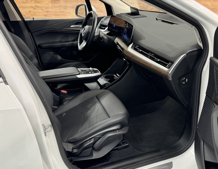 BMW Řada 2 5