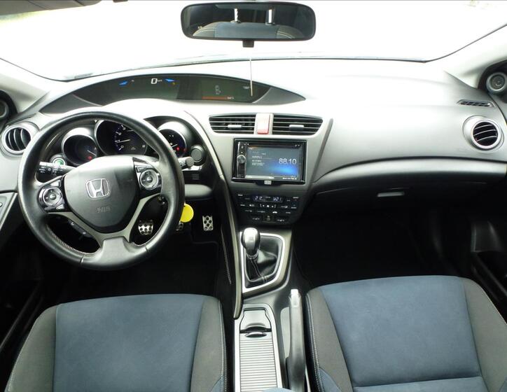 Honda Civic 24