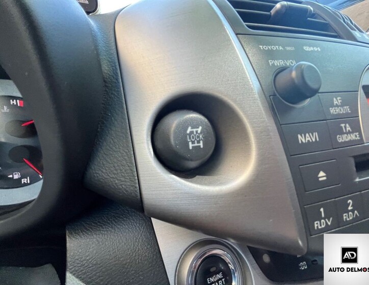 Toyota RAV4 31