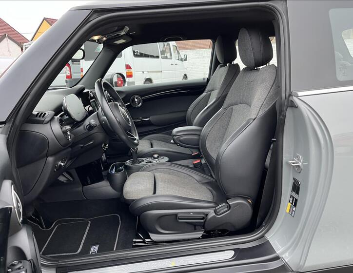 Mini Cooper 17