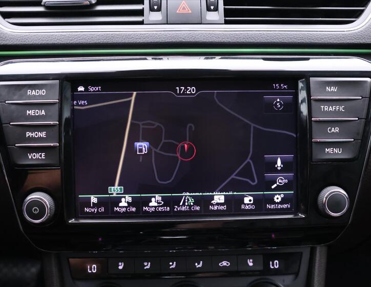 Škoda Superb 28