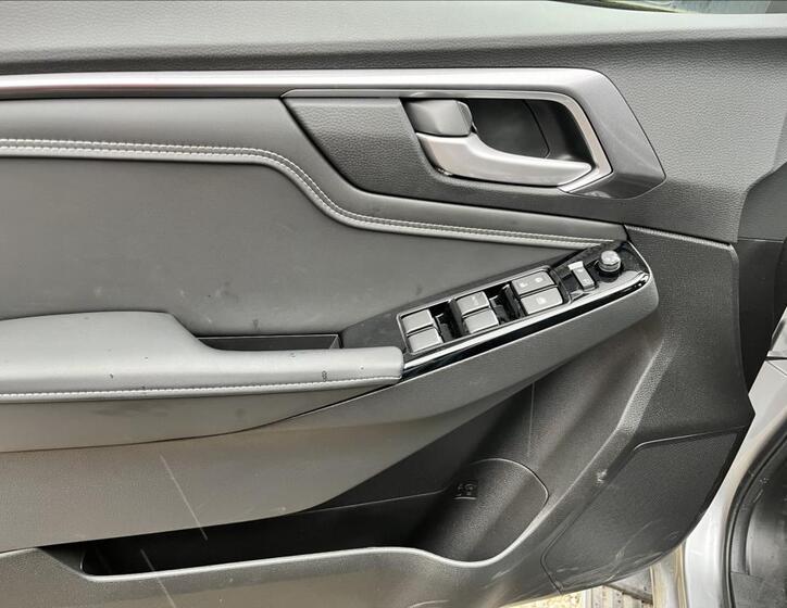 Isuzu D-Max 12