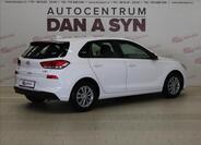 Hyundai i30 4