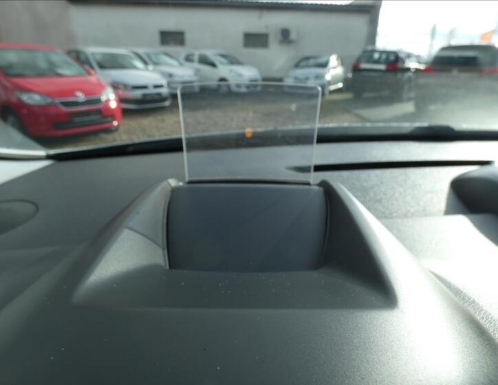 Peugeot 3008 9