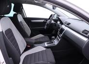 Volkswagen Passat 12
