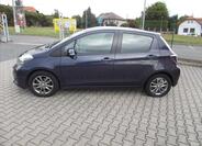 Toyota Yaris 4