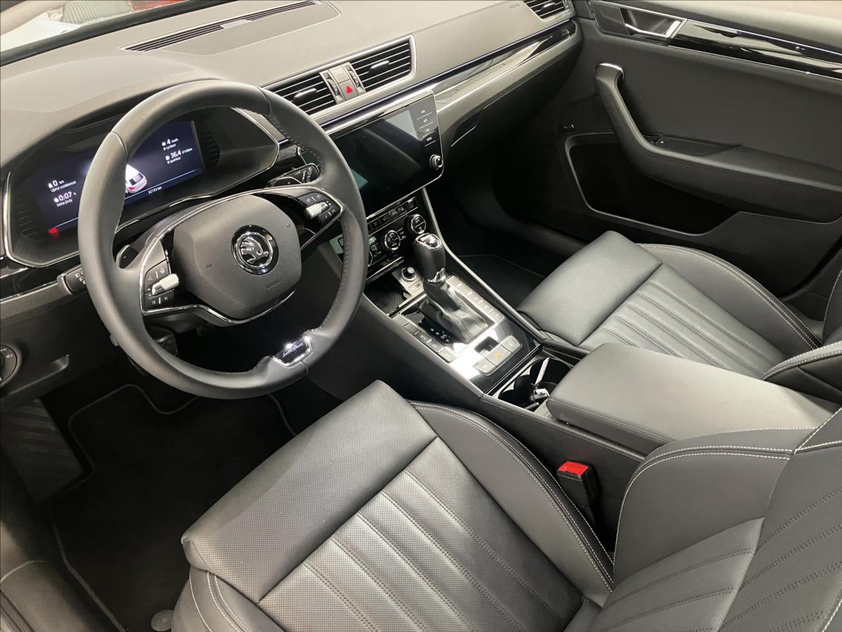 Škoda Superb