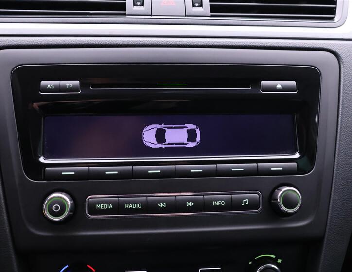 Škoda Rapid 24