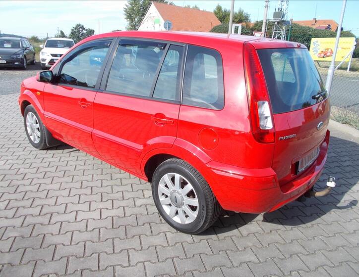 Ford Fusion 12