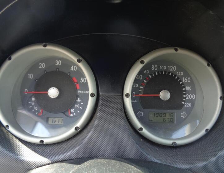 Volkswagen Polo 9