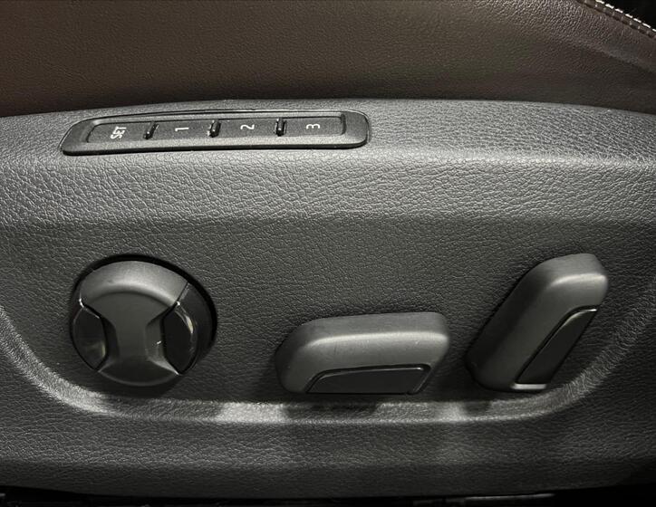 Škoda Superb 28