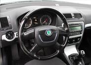 Škoda Octavia 14