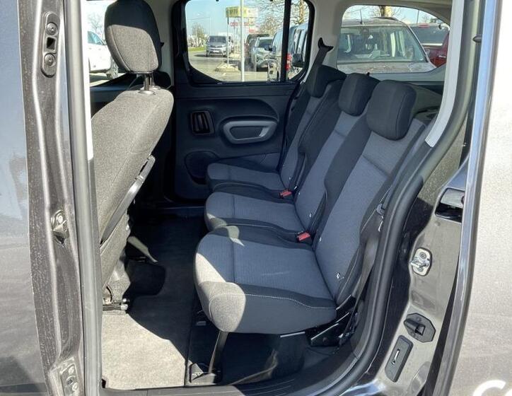 Toyota ProAce City Verso 11