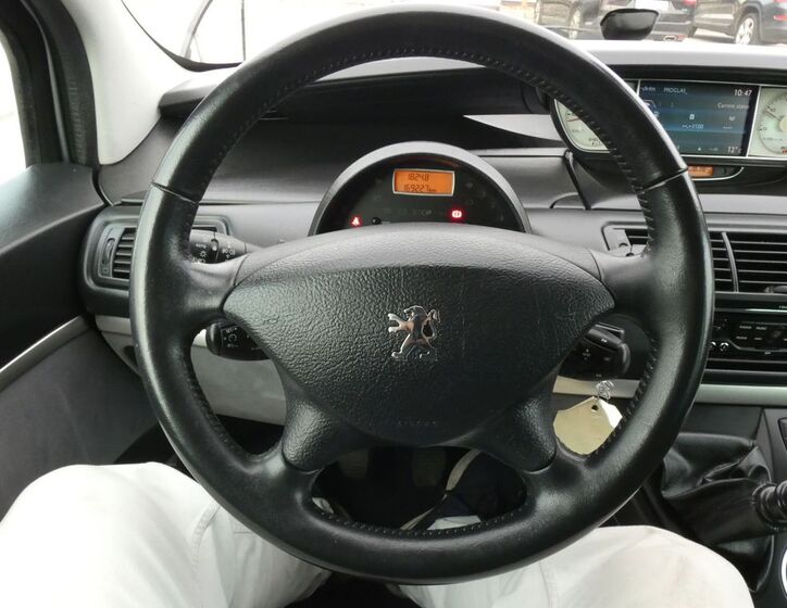 Peugeot 807 33