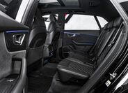 Audi SQ8 16