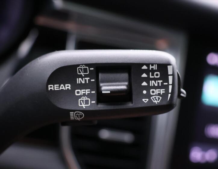 Porsche Macan 25
