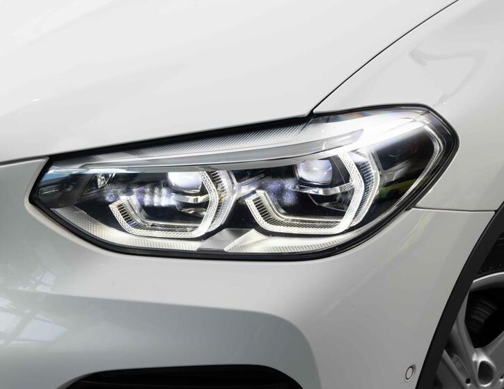 BMW X3 4