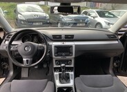 Volkswagen Passat 9