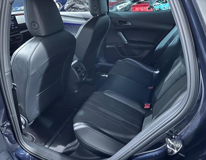 Cupra Formentor 16