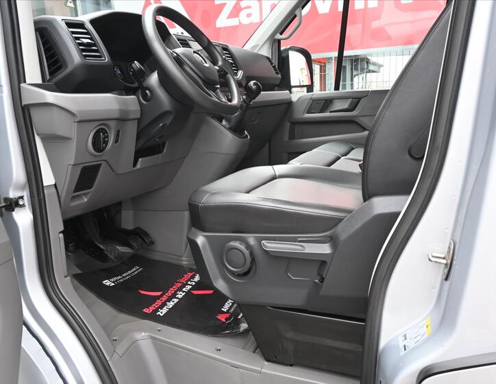 Volkswagen Crafter 11