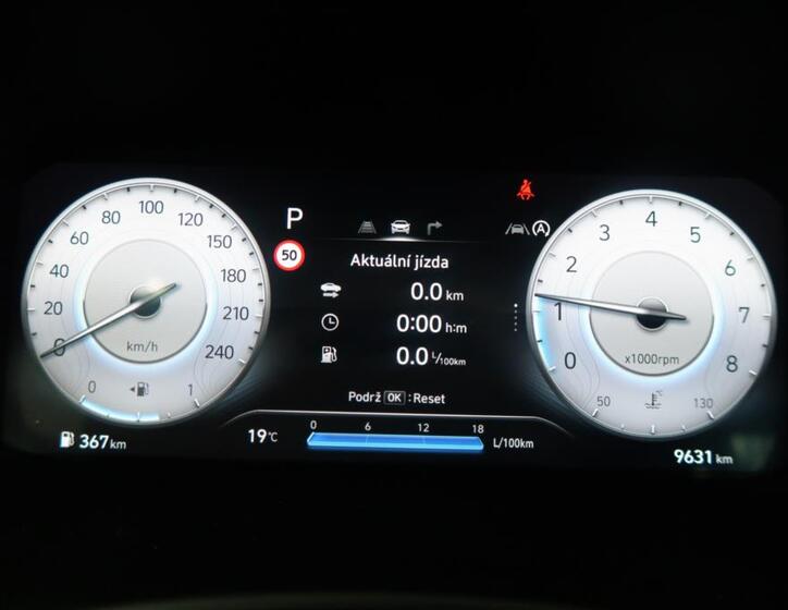 Hyundai i30 26
