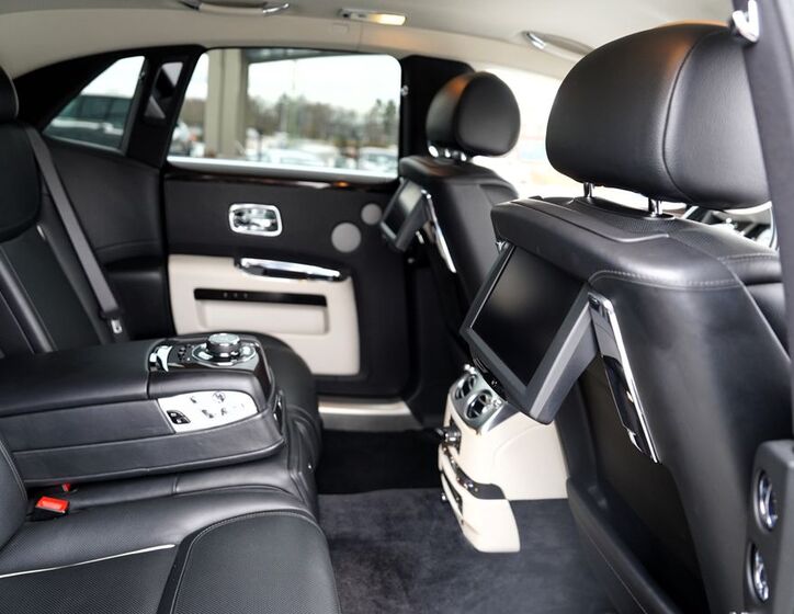 Rolls-Royce Ghost 50
