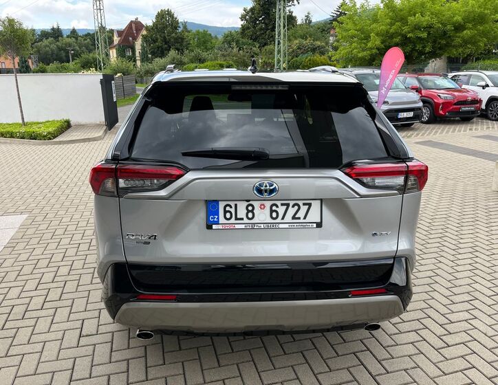 Toyota RAV4 33