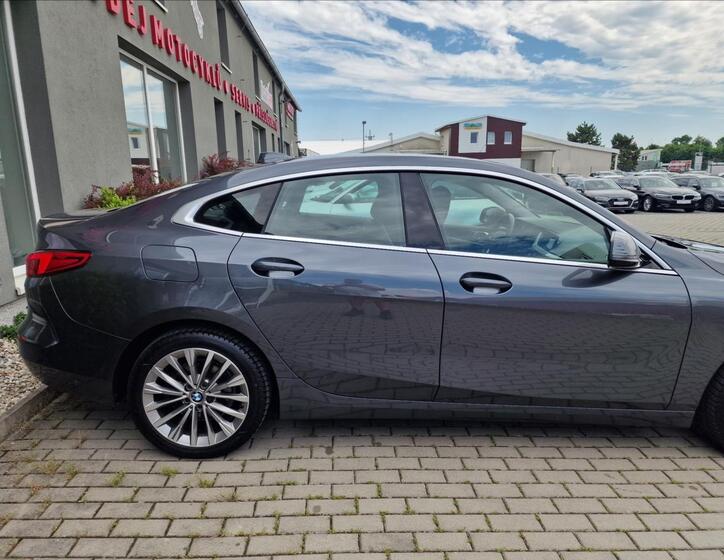 BMW Řada 2 44