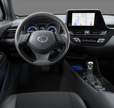 Toyota C-HR 2