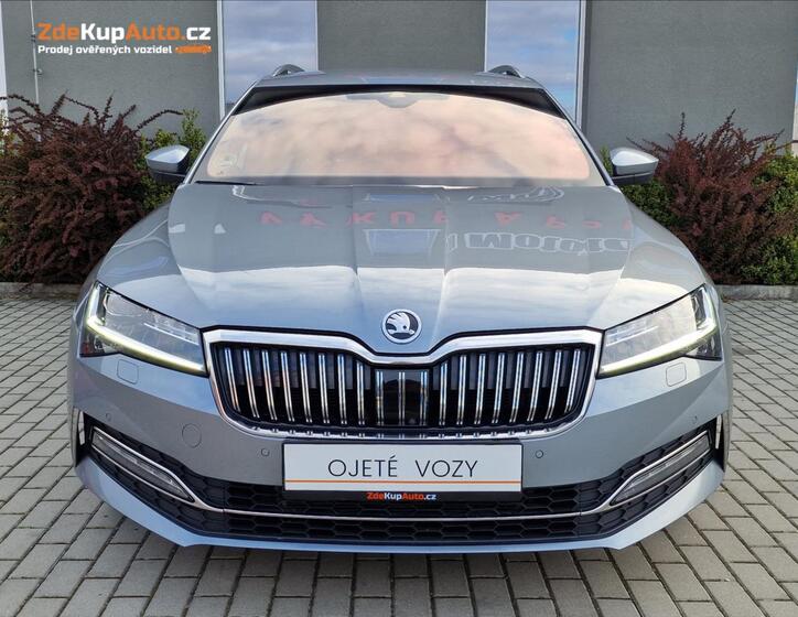 Škoda Superb 4
