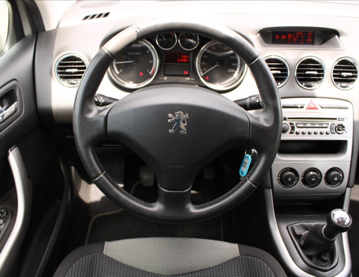 Peugeot 308 10