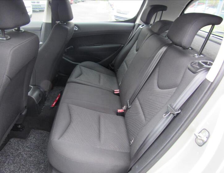 Peugeot 308 10