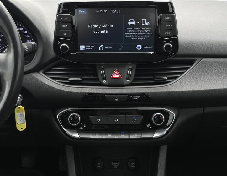 Hyundai i30 11